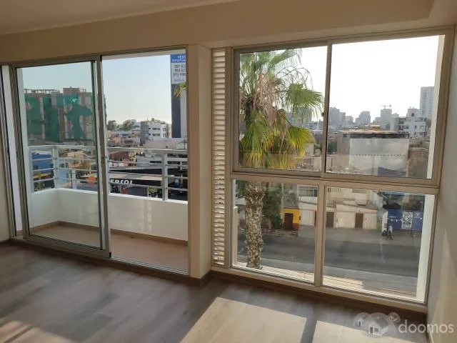 Alquilo elegante y moderno Departamento en condominio en Barranco — foto 2