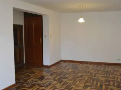 OCASIÓN VENTA DE DEPARTAMENTO UBICADO EN AV GENERAL MORAN 312 CERRO COLORADO