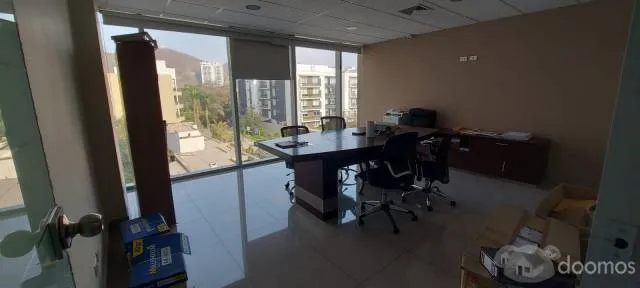 Oficina Implementada de 233 m² con Vista a Los Jades en Santiago de Surco - 4