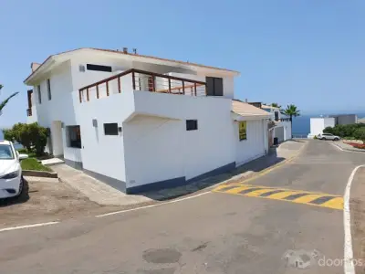 Venta de Casa de Playa en La Fila 1 con Vista Al Mar Playa Barrancadero