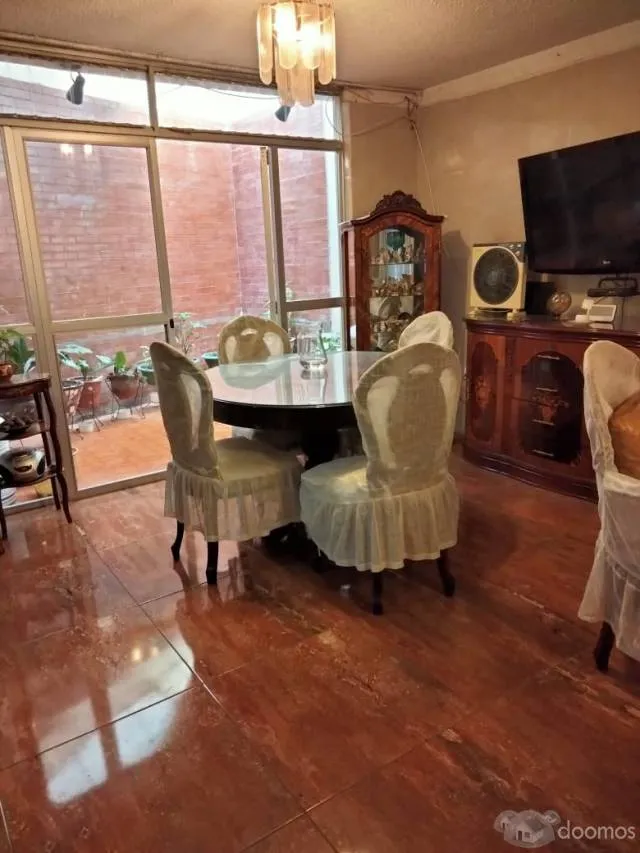 ¡Oportunidad única en Los Olivos! Casa de 4 pisos por $160,000 (S/598,400) — foto 2
