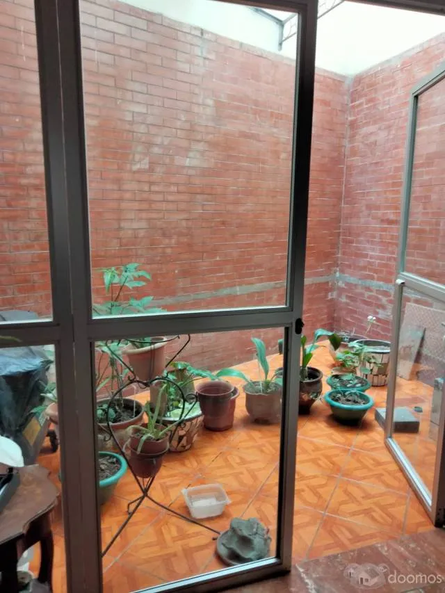 ¡Oportunidad única en Los Olivos! Casa de 4 pisos por $160,000 (S/598,400) — foto 5