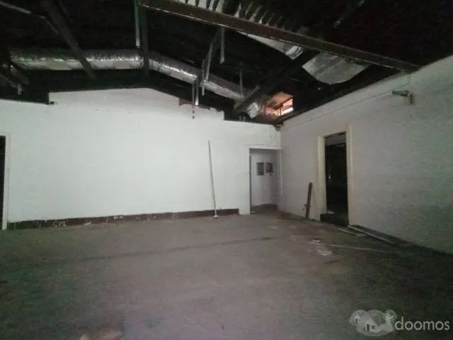 ALQUILER LOCAL COMERCIAL EN MIRAFLORES - 7