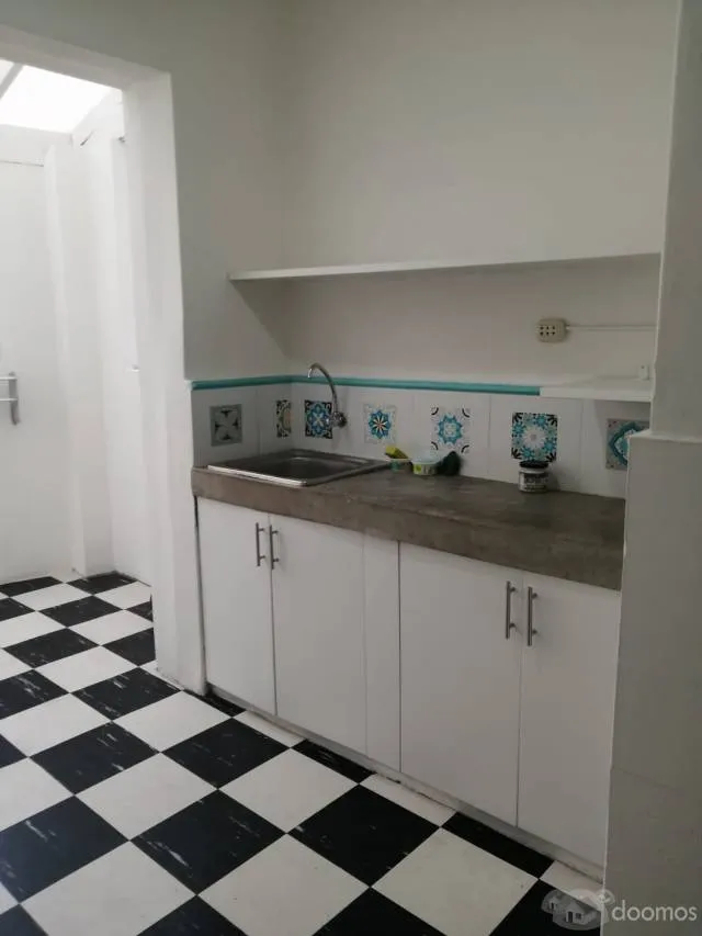 Lindo y Acogedor Dpto en zona residencial de Miraflores, cerca a parque, malecones, — foto 4