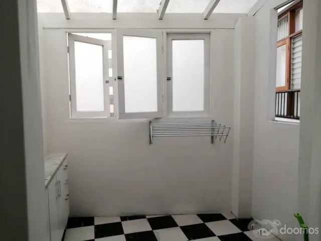 Lindo y Acogedor Dpto en zona residencial de Miraflores, cerca a parque, malecones, — foto 5