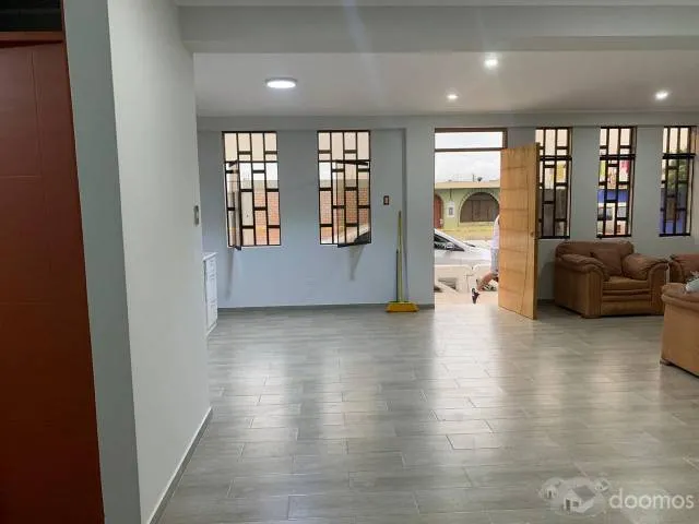 VENTA CASA Y/O COMERCIAL - 7