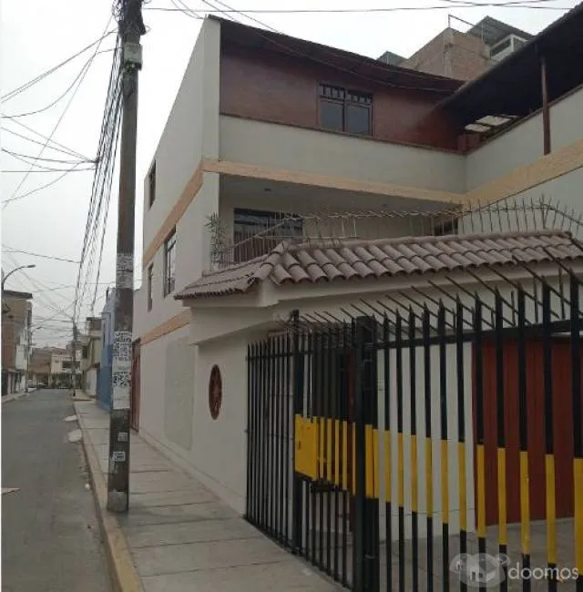 CASA 3 PISOS EN ESQUINA 184 M — foto 2
