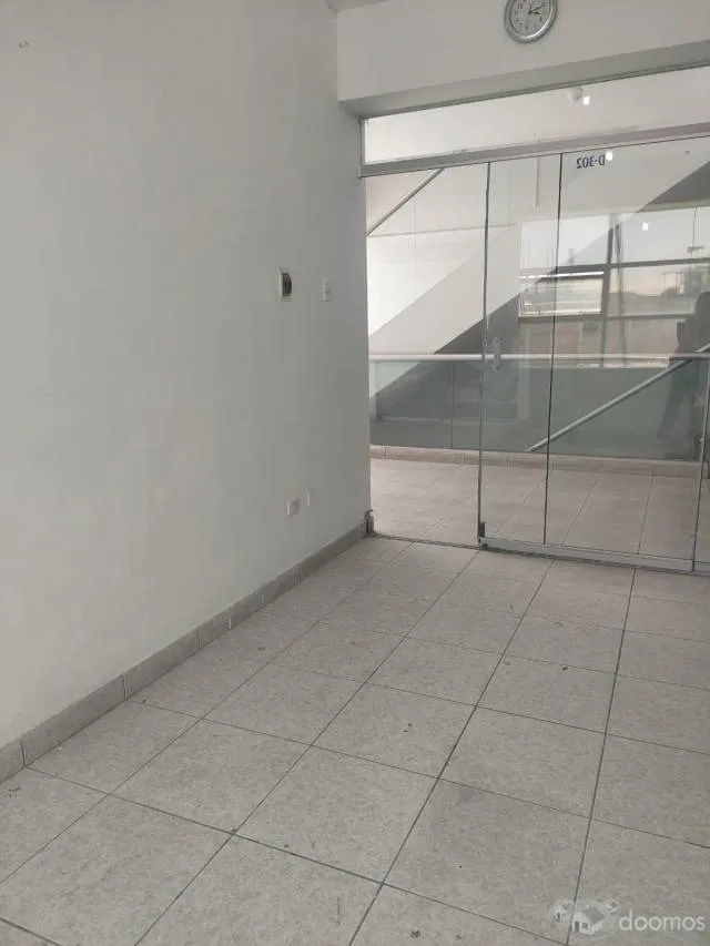 Alquiler Oficina Uso Administrativo — foto 3