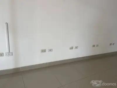 SE ALQUILA LOCAL  CALL CENTER