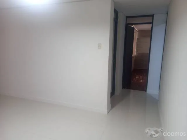 HERMOSOS DPTO. REMODELADO CON VISTA INTERIOR 2do PISO ALT. CUADRA 26 DE LA AV.BRASIL PUEBLO LIBRE — foto 5
