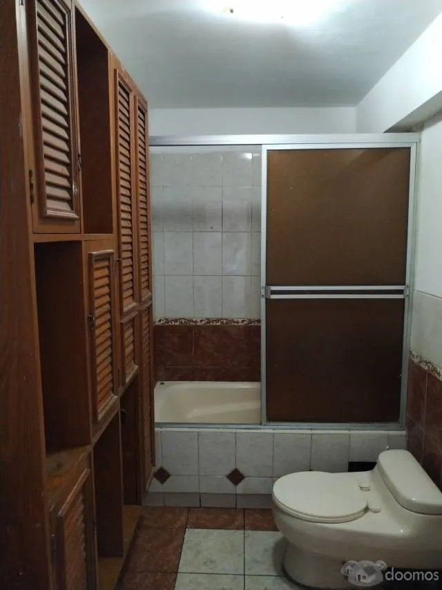 SAN ISIDRO. Propietario vende lindo departamento de 102m2, 03 dormitorios y un estacionamiento, en Urb. CORPAC.  Llamar al 945168969 — foto 3