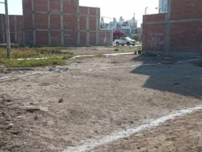 Venta de terreno por atras de la USS