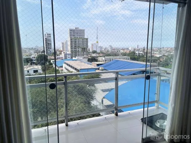 VENTA Departamento en Urb Primavera Calle Rebagliati - 4