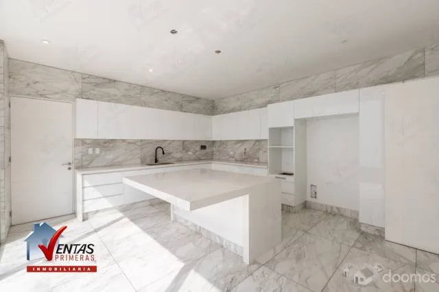 VENTA CASA DE ESTRENO EN EL SOL DE LA MOLINA 2DA ETAPA — foto 5