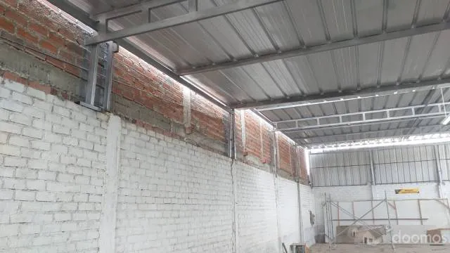ALQUILO LOCAL techado de 180m2 — foto 2