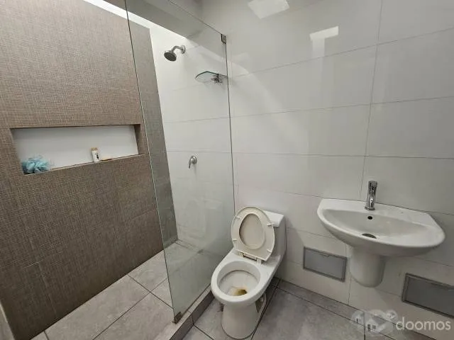 CASA en venta en La Molina, 2 Pisos, 215,000$, Area 130m2, calle miami cuadra uno, excelente precio — foto 12