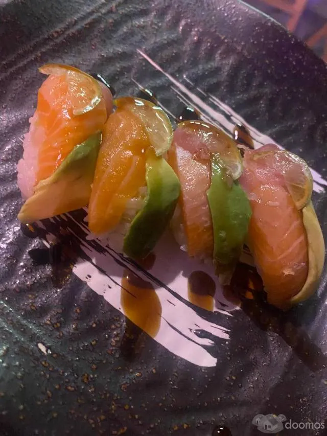 TRASPASO BARRA SUSHI - 5
