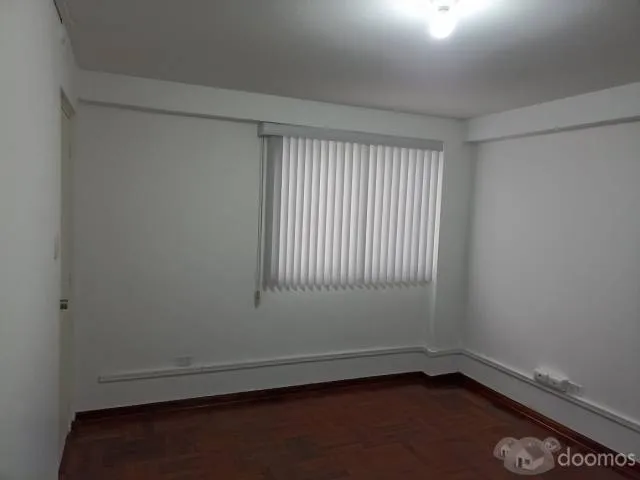 Oficina de 3 ambientes en el Barrio Médico, Surquillo - 4