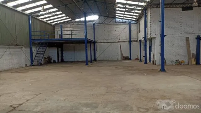 ALQUILER LOCAL COMERCIAL DE 675M2 - 3