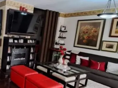 HERMOSO DUPLEX DE PRIMER PISO. ACABADOS DE PRIMERA EN LA MEJOR ZONA DE SAN MIGUEL