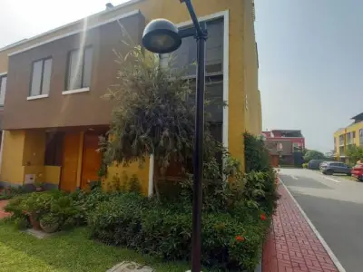 LINDA CASA ECOLÓGICA EN CONDOMINIO PRIVADO