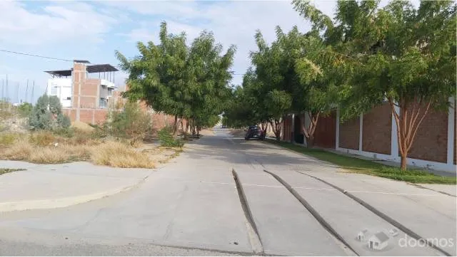 Oportunidad venta terreno 200 m2 en esquina y castado de parque 65000 USD Boulevard Park Plaza — foto 3