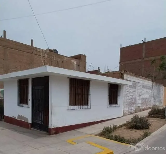 ¡Gran Oportunidad! Esquina en Venta en Villa Estela, Ancón - Trato Directo - 6