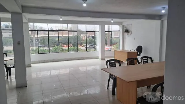 Oficina 2do piso 80m2 aprox, ideal para consultorio, of. administrativa. etc — foto 4