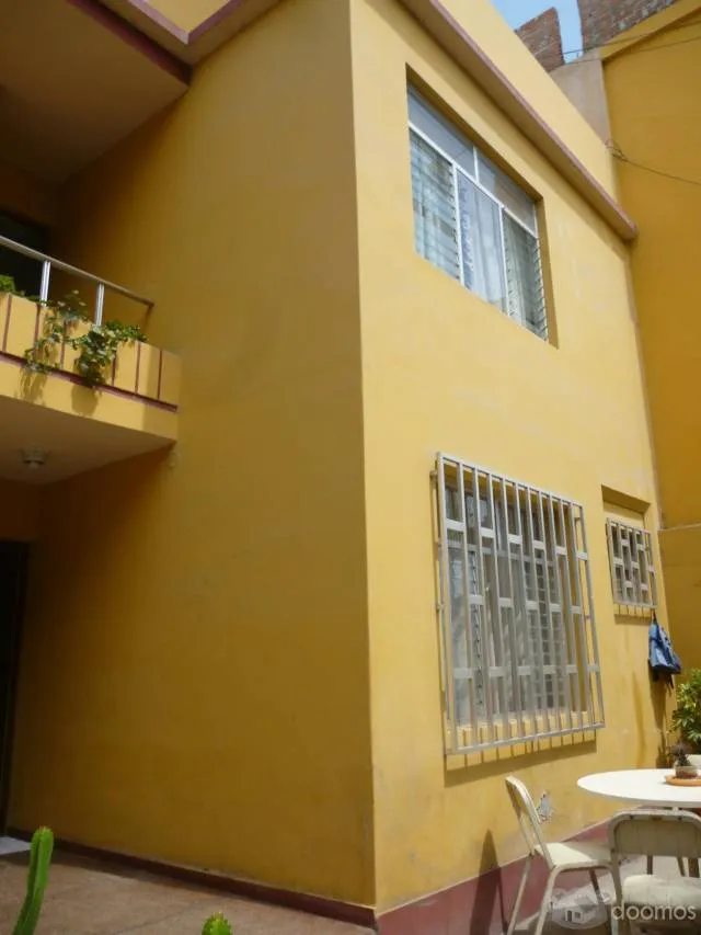 VENDO CASA 3 PISOS , ZONA SAN ANDRES , IDEAL OFICINAS A 5 CUADRAS DE PLAZA DE ARMAS — foto 3