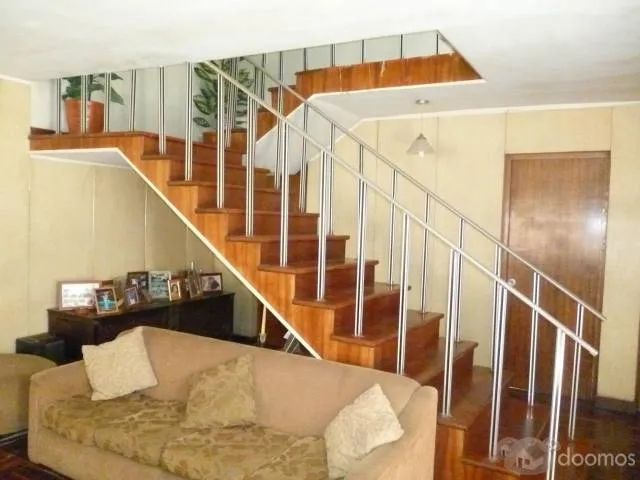 VENDO CASA 3 PISOS , ZONA SAN ANDRES , IDEAL OFICINAS A 5 CUADRAS DE PLAZA DE ARMAS — foto 6