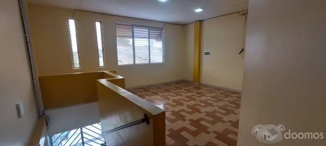VENDO CASA EN DE 2 PISOS EN YURIMAGUAS - 3