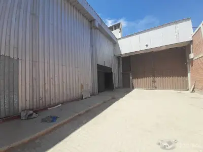 VENTA DE GRAN LOCAL COMERCIAL INDUSTRIAL