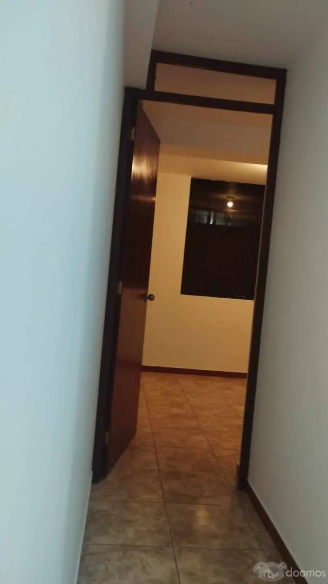 Se alquila departamento en segundo piso en Villa El Salvador frente a parque concurrido y cancha de grass — foto 5