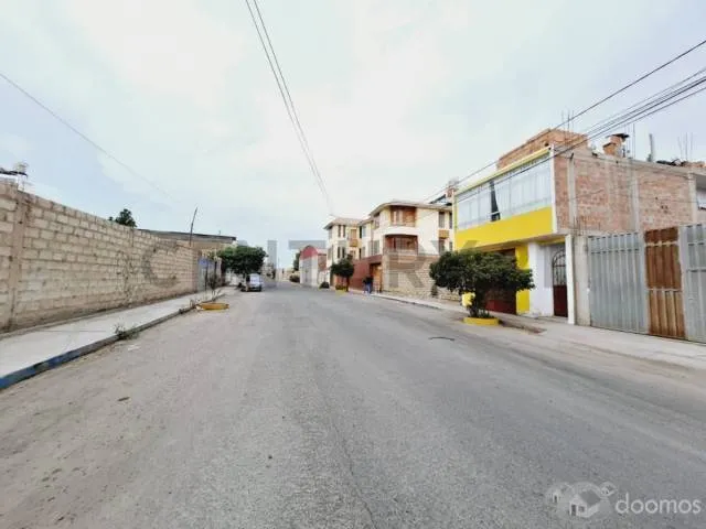Terreno en Venta Avenida 2 de mayo cerca grifo texas y la avenida Jorge Basadre — foto 3