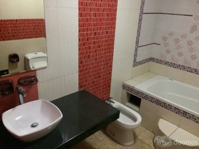 ALQUILO CASA MODERNA  3 PISOS 6 Dormitorios, 4Baños , 360m2 La Molina — foto 2