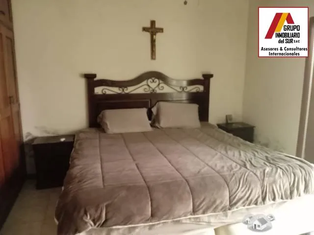 Vendo casa de 248 m² en Urb. Bancarios Chincha — foto 6