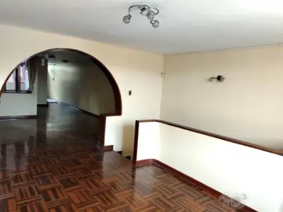 Duplex en venta en calle Pizarro - Trujillo