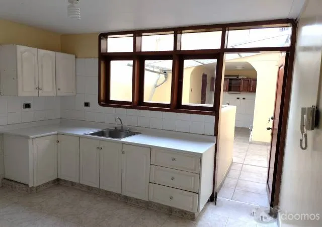 Duplex en venta en calle Pizarro - Trujillo - 4
