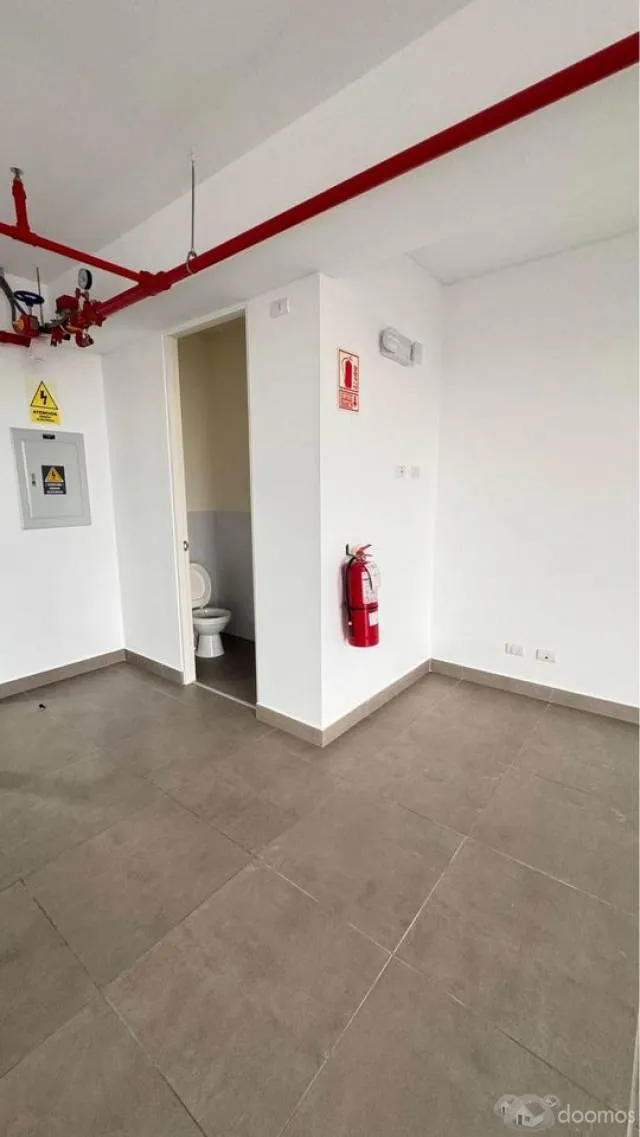VENTA DE OFICINA EN ESTRENO - 8