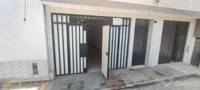 Ocasión inversionistas, casa en venta en Villa María del Triunfo — foto 2
