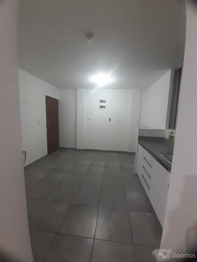 ALQUILO DEPARTAMENTO EN SAN JUAN DE LURIGANCHO — foto 2