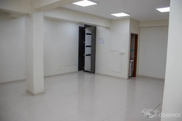 Oficina en Santa Anita, Lima con acabados de lujo — foto 6