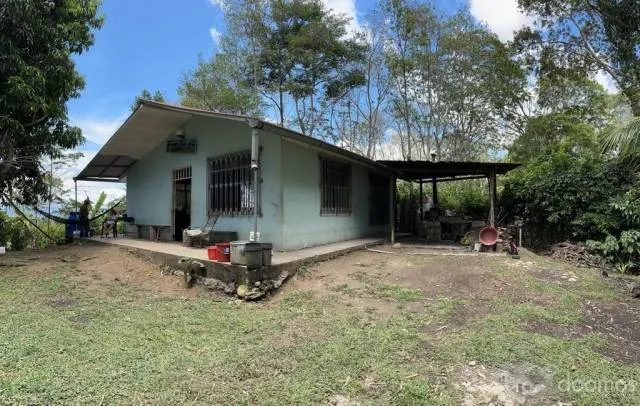 HERMOSO TERRENO CON CASA CONSTRUIDA TODOS LOS SERVICIOS PARA INVERSION — foto 7