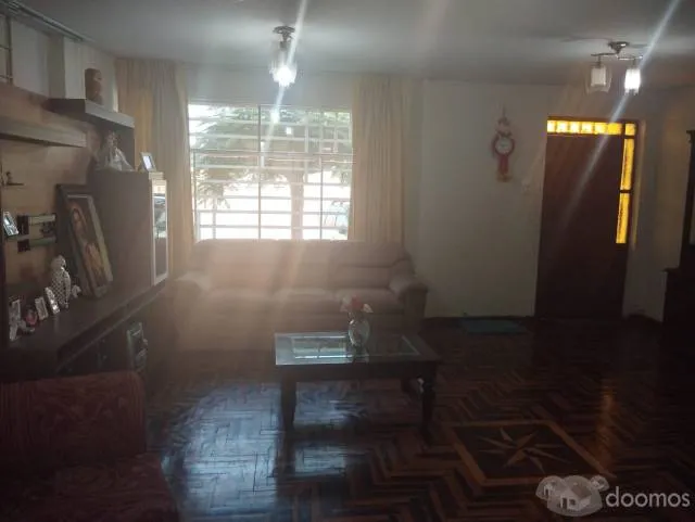 SE VENDE CASA EN LA URB. ANTONIA MORENO DE CACERES (CIUDDAD DEL DEPORTE) VENTANILLA - CALLAO — foto 7