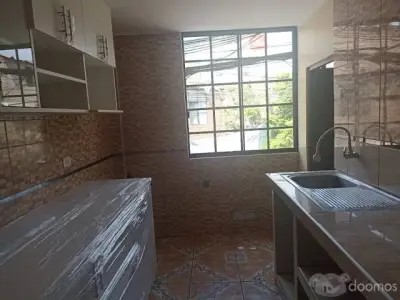 Vendo Bonito Departamento En Azcarrunz San Juan de Lurigancho A Una Cuadra Del Mall Y Estación Piramide 85 M2 3 dormitorios