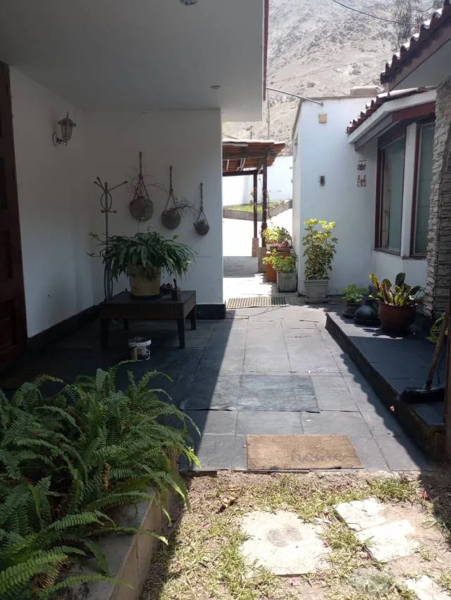 OPORTUNIDAD 1ERA ETAPA LA PLANICIE, VENDO CASA A PRECIO DE TERRENO. — foto 7