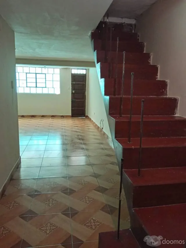 TERRENO UBICADO EN ZONA CENTRICA Y COMERCIA DE NUEVO CHIMBOTE - 5