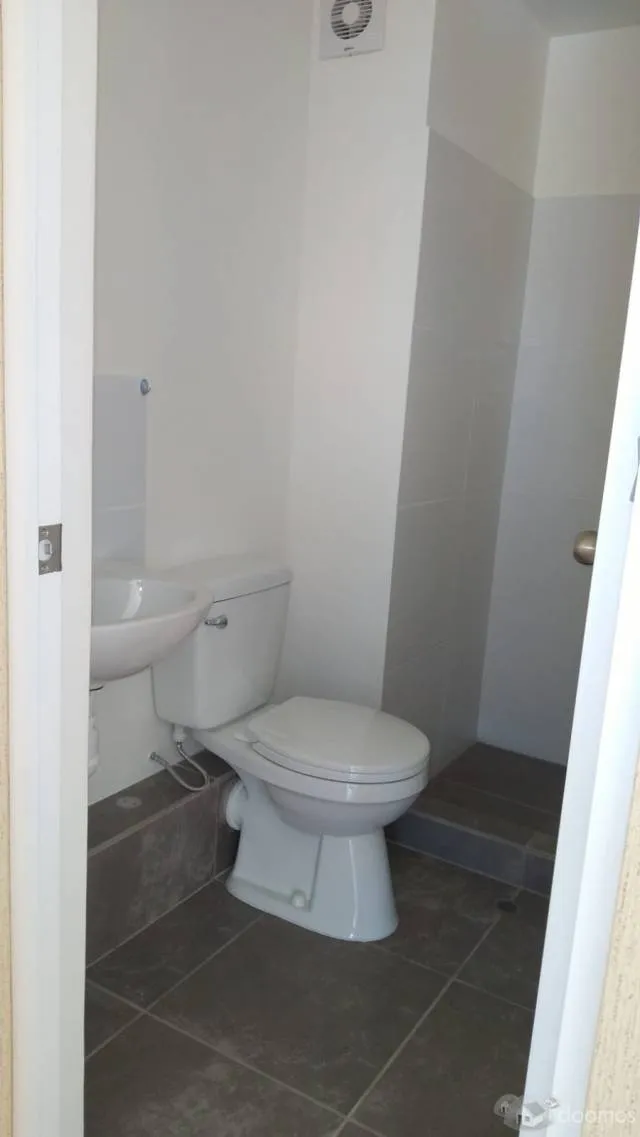 ALQUILER DE DEPARTAMENTO DE ESTRENO EN COMAS, 63 m2. — foto 3