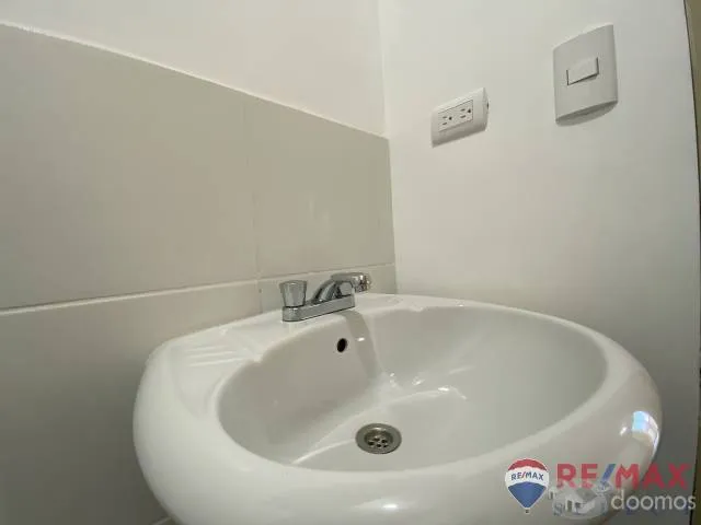 DEPARTAMENTO 3 HABITACIONES - COCHERA TECHADA S/ 1,350 (incluye mantenimiento y vigilancia) — foto 7