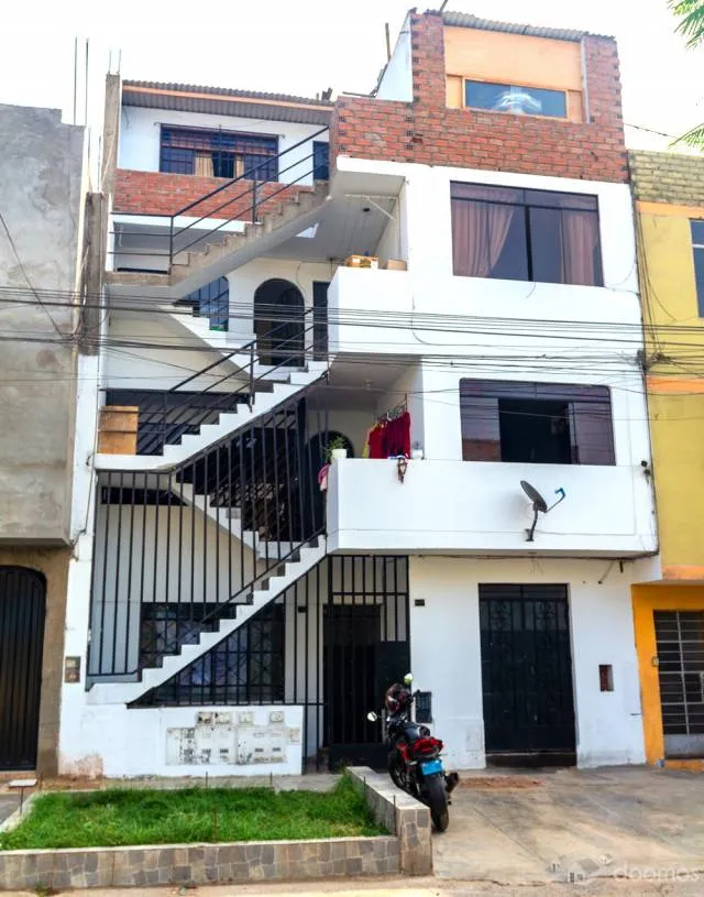 SE REMATA DEPARTAMENTO EN SAN MARTIN DE PORRES - 1
